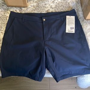NWT flat front lulu men’s shorts